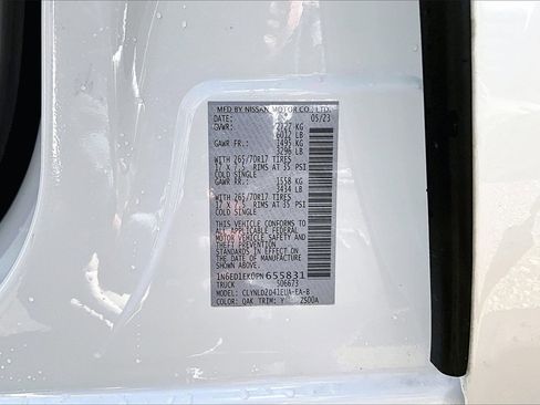 Used 2023 Nissan Frontier PRO-4X w/ Pro-4X Premium Package image 16