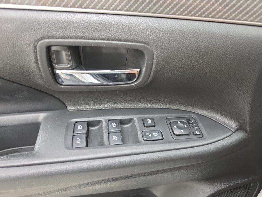 Used 2020 Mitsubishi Outlander SEL FWD image 32