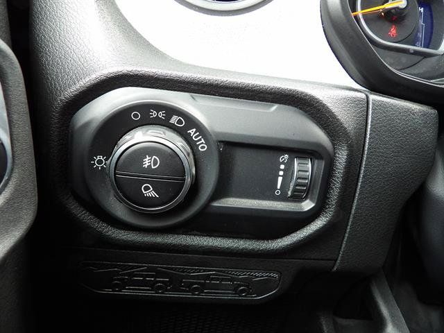 Used 2024 Jeep Gladiator Sport AWD/4WD image 32