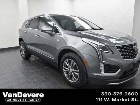 Used 2021 Cadillac XT5 Premium Luxury image 1