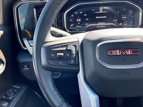 Used 2024 GMC Sierra 1500 SLT AWD/4WD image 19