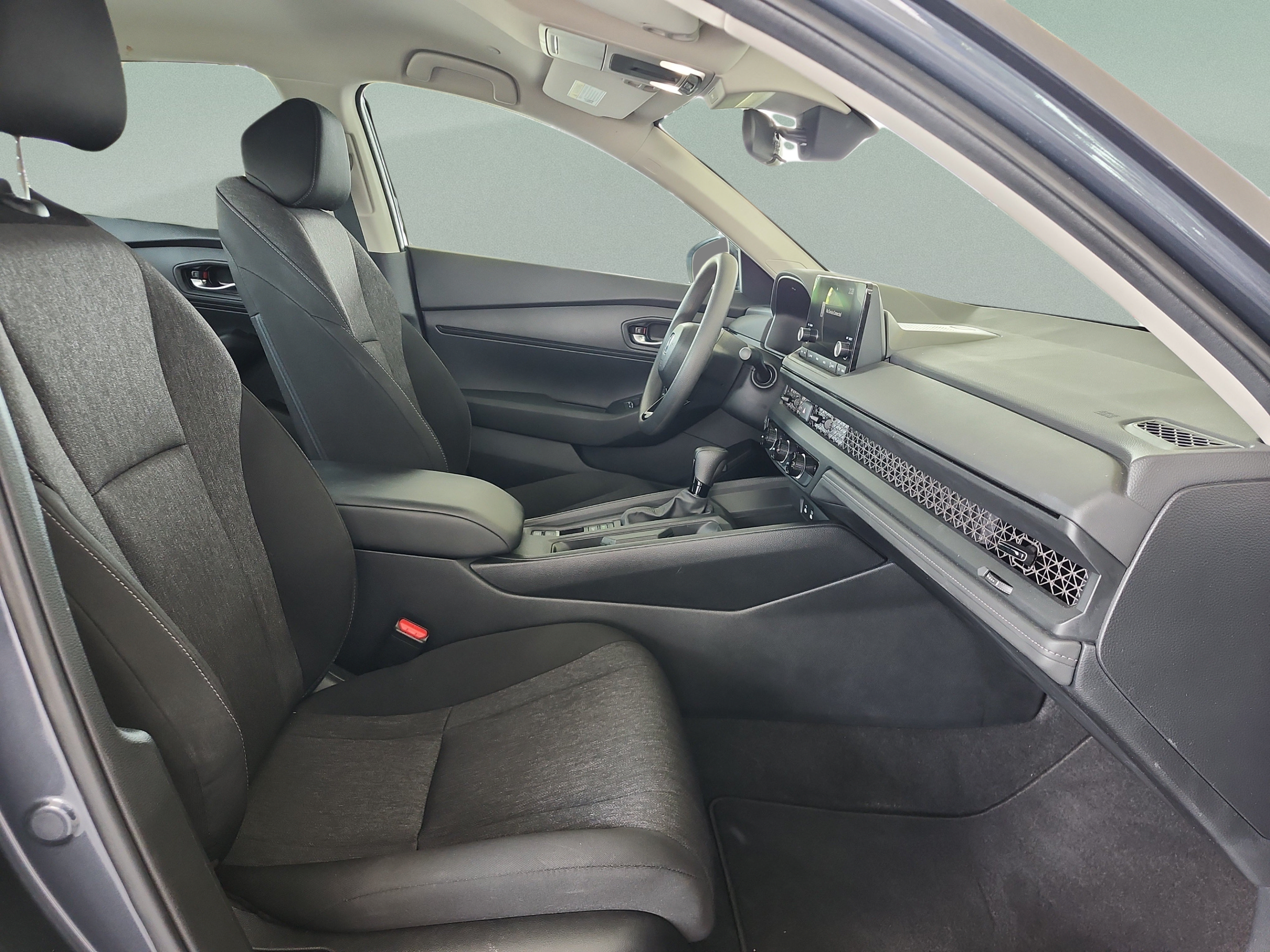 Used 2023 Honda Accord LX image 19