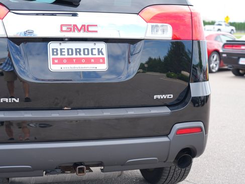 Used 2015 GMC Terrain SLT w/ Open Road Package AWD/4WD image 10