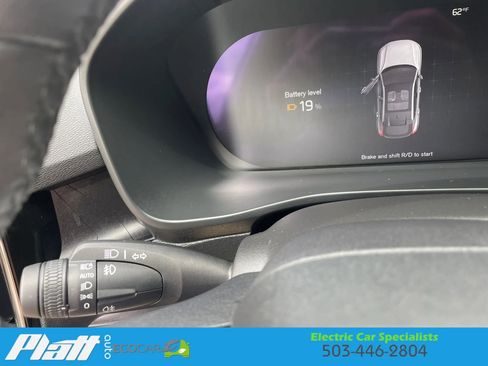 Used 2023 Volvo C40 P8 Recharge Ultimate AWD/4WD image 36