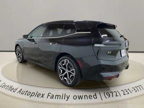Used 2024 BMW iX xDrive50 w/ Premium Package AWD/4WD image 3