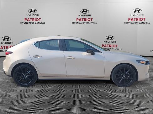 Used 2025 MAZDA MAZDA3 s Sport FWD image 2
