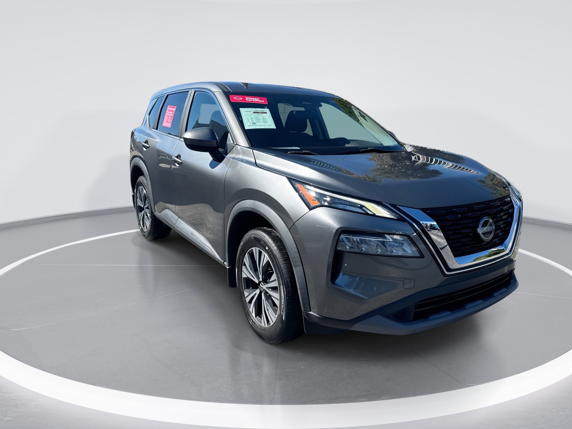 Certified 2023 Nissan Rogue SV FWD image 2
