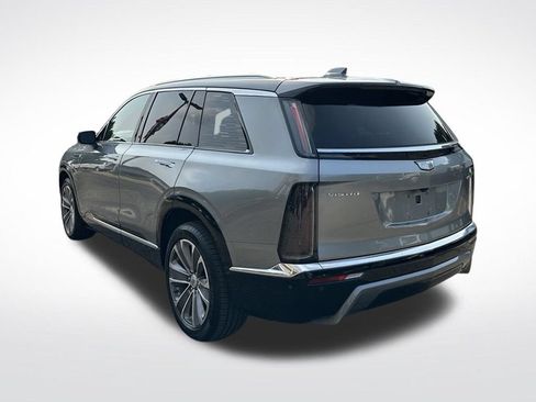 Used 2026 Cadillac Vistiq Luxury AWD/4WD image 3