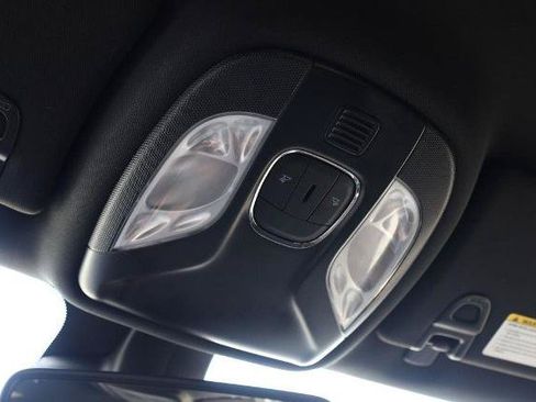 Used 2025 Jeep Compass Trailhawk AWD/4WD image 16