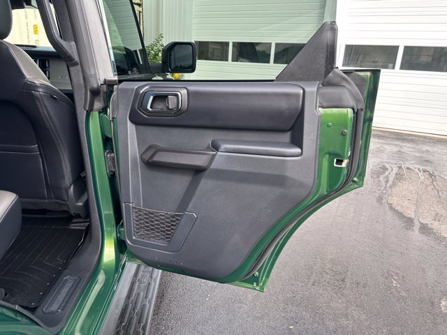 Used 2025 Ford Bronco Outer Banks AWD/4WD image 11