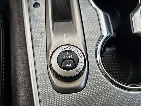 Used 2019 Nissan Pathfinder SL w/ Cargo Package image 38