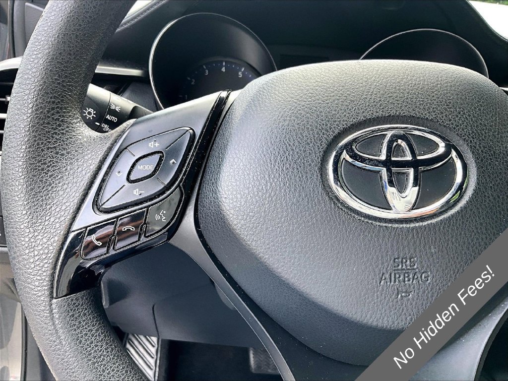 Used 2019 Toyota C-HR LE FWD image 13
