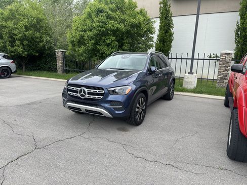 Used 2025 Mercedes-Benz GLE 350 4MATIC image 2