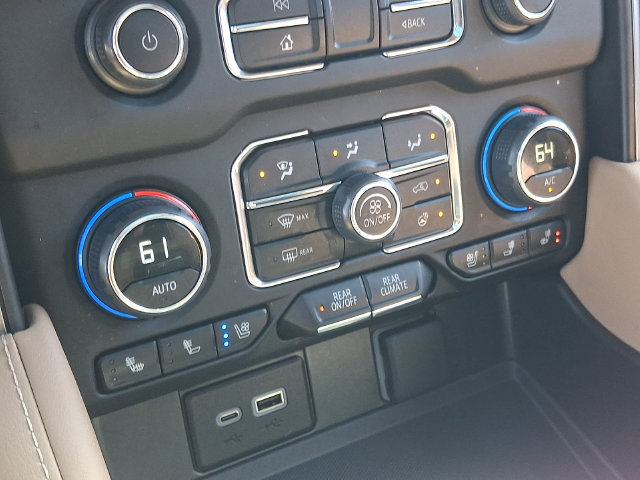 Certified 2023 Chevrolet Suburban Premier w/ Advanced Technology Package AWD/4WD image 16