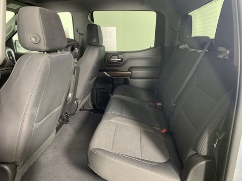 Used 2019 GMC Sierra 1500 SLE w/ SLE Value Package image 24