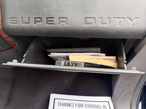 Used 2009 Ford F250 Lariat image 36