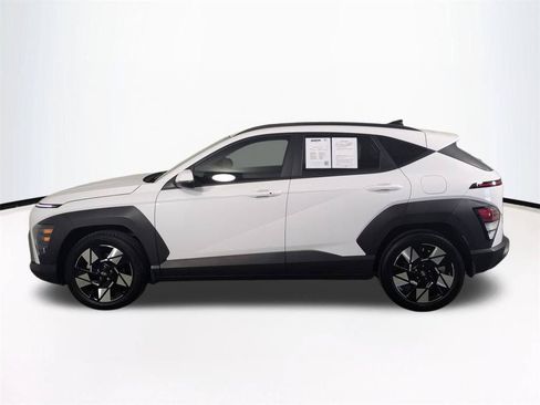 Used 2025 Hyundai Kona SEL FWD image 8