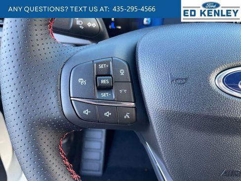 New 2026 Ford Escape ST-Line w/ Tech Pack #1 image 17