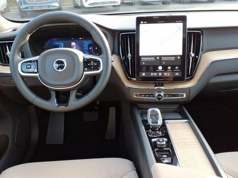 New 2026 Volvo XC60 B5 Core w/ Climate Package image 11
