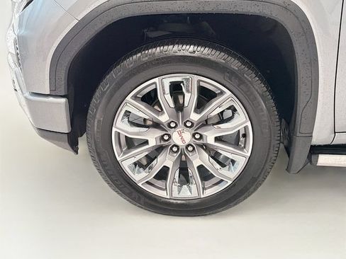 Used 2025 GMC Sierra 1500 Denali AWD/4WD image 26