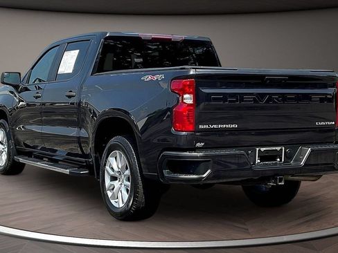 Used 2022 Chevrolet Silverado 1500 Custom AWD/4WD image 4