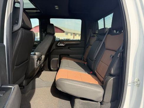Used 2024 Chevrolet Silverado 3500 High Country w/ High Country Premium Package AWD/4WD image 19