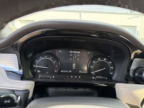 Certified 2022 Lincoln Corsair AWD w/ Premium Package image 22