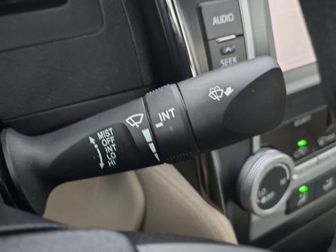 Used 2012 Toyota Camry LE FWD image 27