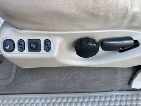 Used 2003 Ford Excursion Limited image 19