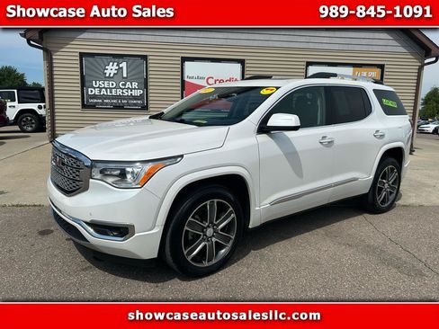 Used 2017 GMC Acadia Denali w/ Technology Package AWD/4WD image 1