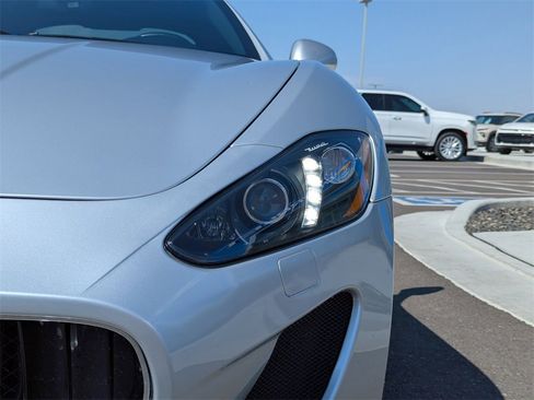 Used 2016 Maserati GranTurismo Sport image 38