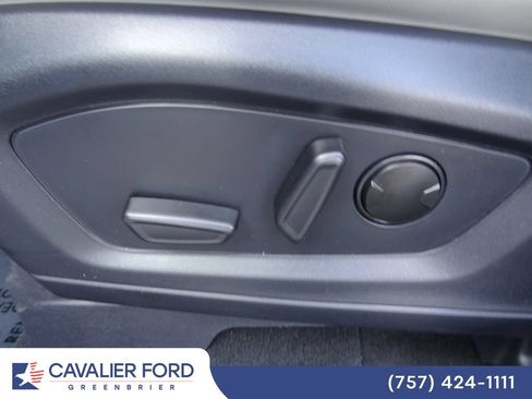 Used 2026 Ford Explorer Active w/ Active Comfort Package AWD/4WD image 7