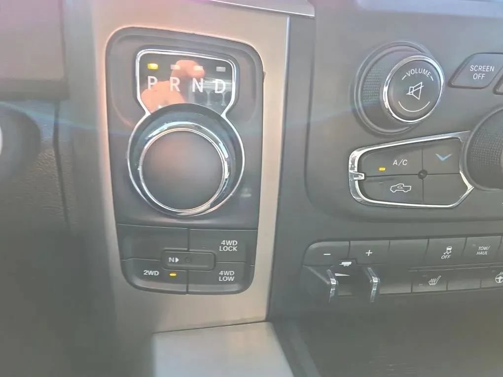 Used 2014 RAM 1500 Outdoorsman AWD/4WD image 12