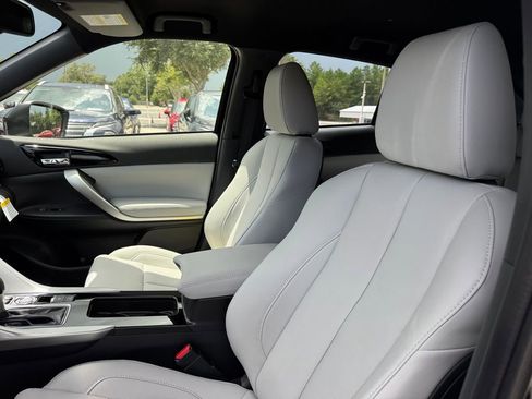 New 2025 Mitsubishi Eclipse Cross SEL image 29