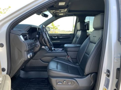 Used 2021 GMC Yukon Denali w/ Denali Ultimate Package AWD/4WD image 16