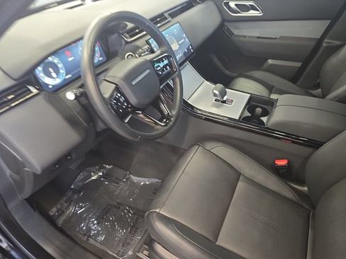 Certified 2025 Land Rover Range Rover Velar S AWD/4WD image 19