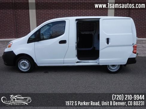Used 2019 Nissan NV200 S FWD image 22