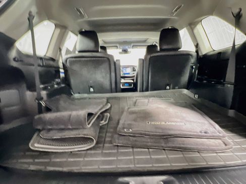 Used 2017 Toyota Highlander Limited FWD image 34