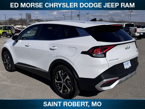 Used 2025 Kia Sportage EX image 6