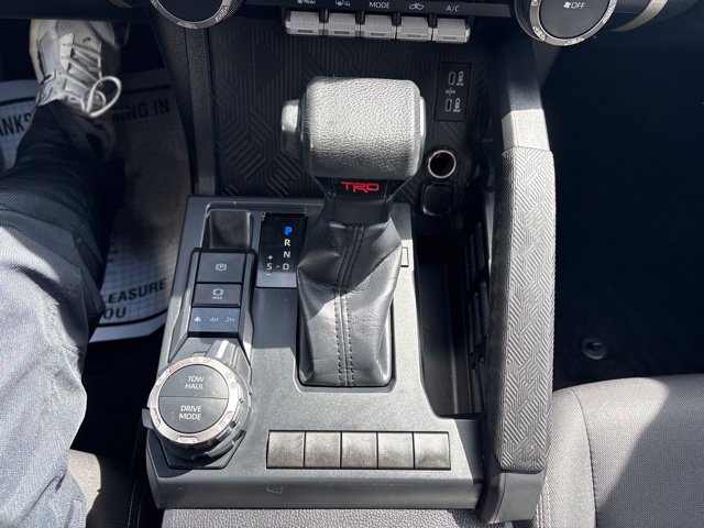 Used 2025 Toyota Tacoma TRD Sport AWD/4WD image 22