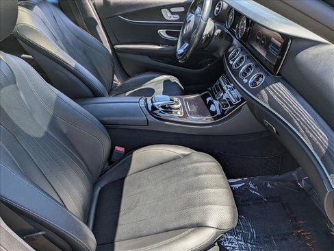 Used 2017 Mercedes-Benz E 300 image 20