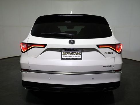 Used 2023 Acura MDX SH-AWD w/ Advance Package image 10