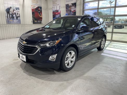 Used 2020 Chevrolet Equinox LT AWD/4WD image 3