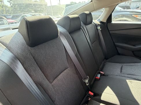 Used 2025 Honda Accord SE image 39