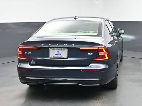 Used 2024 Volvo S60 B5 Plus w/ Climate Package FWD image 8