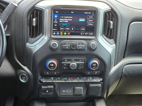 Used 2021 Chevrolet Silverado 2500 LT w/ Midnight Edition image 19