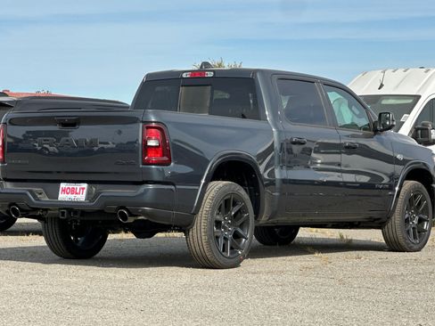 New 2026 RAM 1500 Laramie AWD/4WD image 3