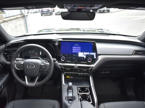 Used 2026 Lexus TX 350 AWD w/ Technology Package image 26