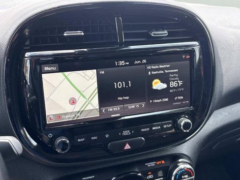 Used 2021 Kia Soul Turbo FWD image 30