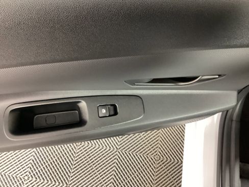 Certified 2025 Hyundai Elantra Sport image 29